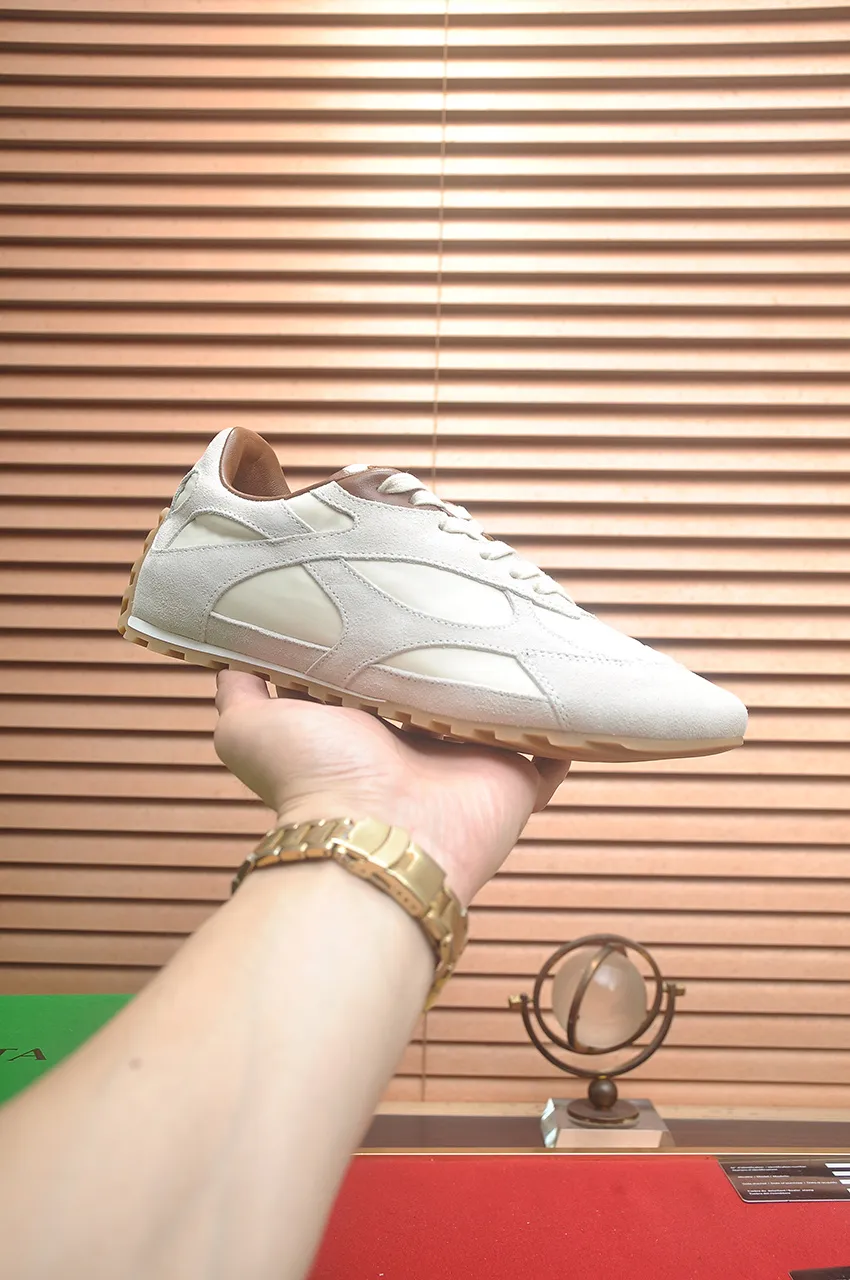 Men's shoes 💰520💶[Botteg Venetta (BV)] (full cowhide lining) Exclusive new model Official website new model The upper is made of high-quality top-grade calfskin. Delicate feel and flowing luxurious texture. Tailor-made for exquisite men to create a noble aura. Detailed and regular Mark hand-stitching. Smooth lines. Full cowhide lining. Comfortable to wash sweat. 38-44